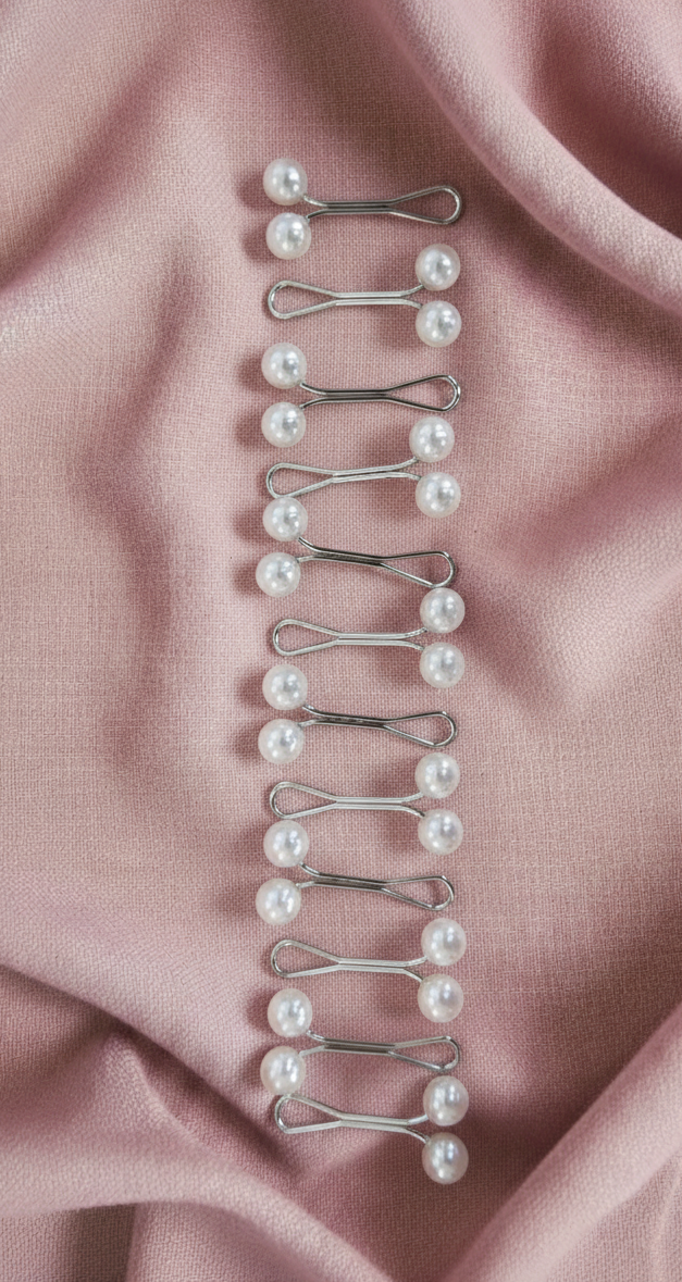 U-Shaped Pearl pin