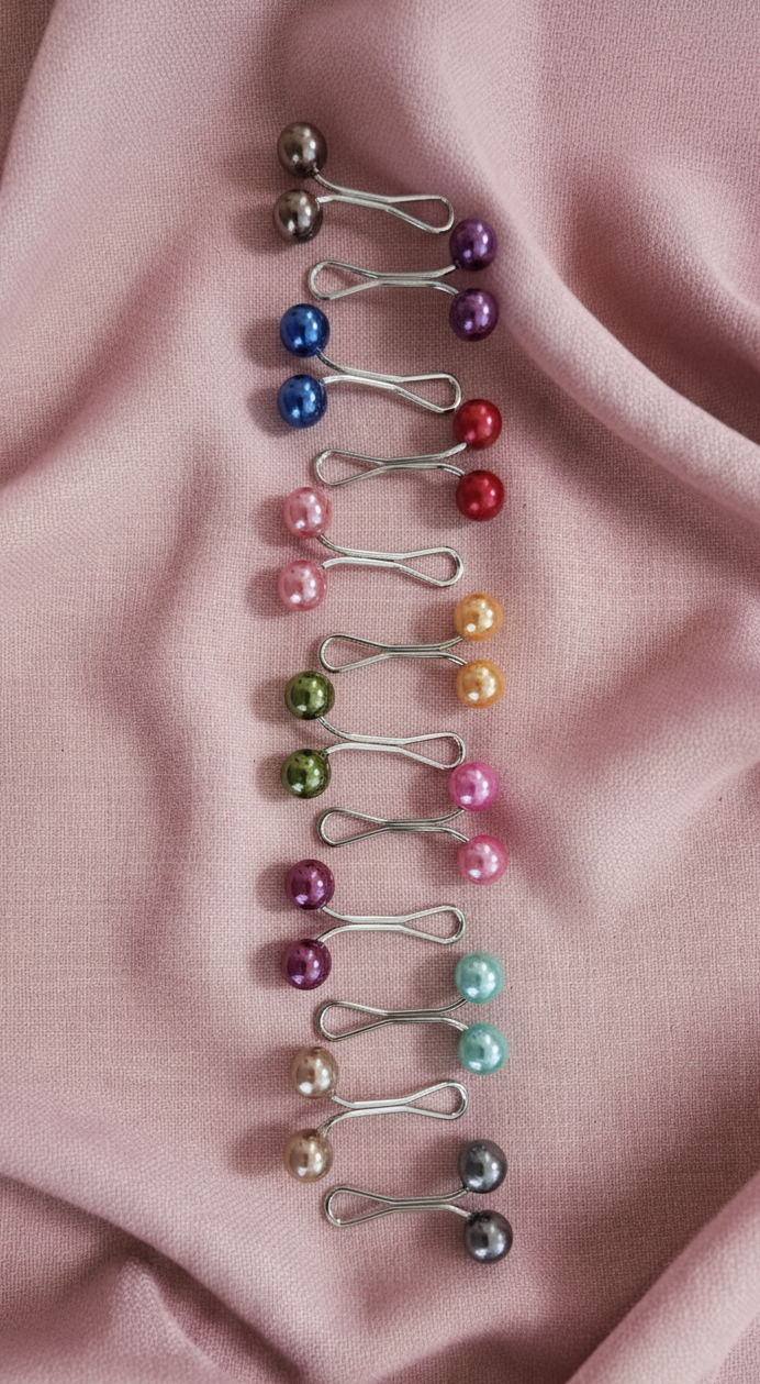 U-Shaped Pearl pin