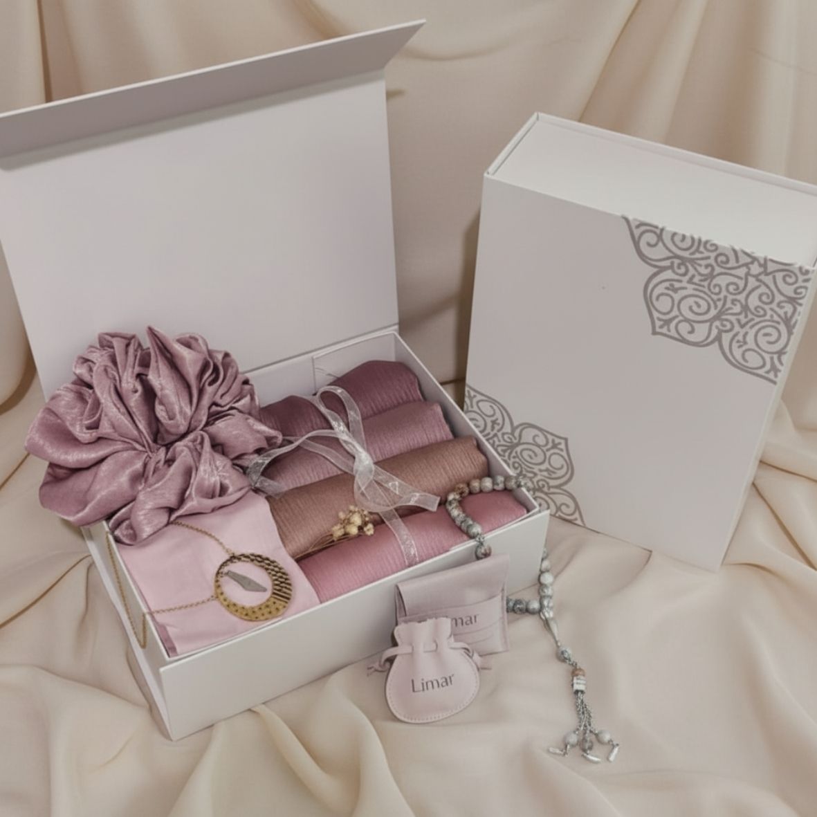 Gift Box - Satin Pink