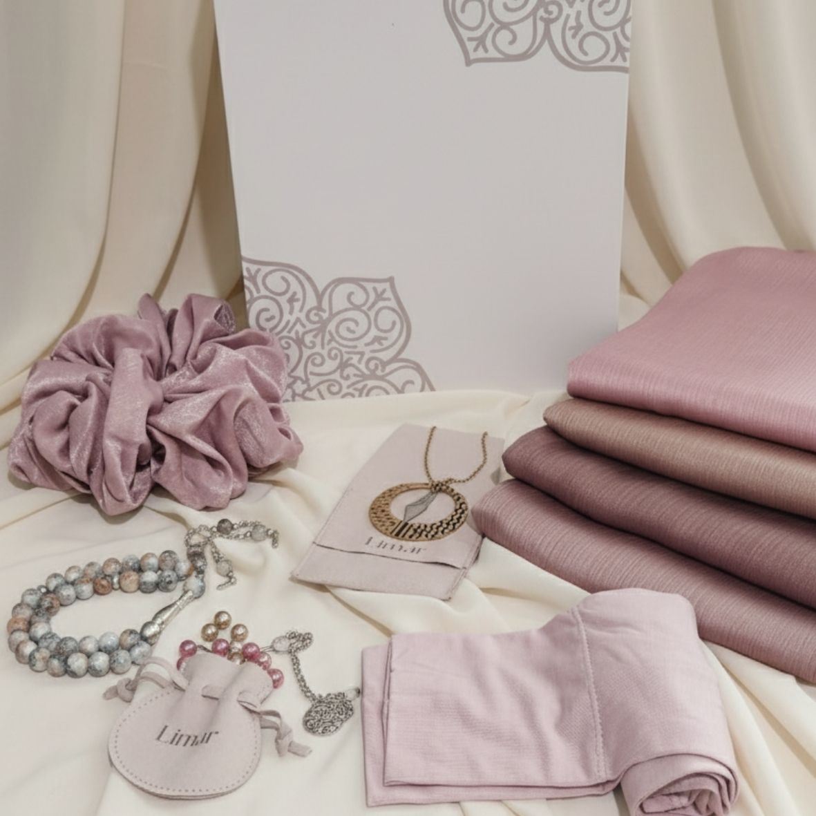 Gift Box - Satin Pink