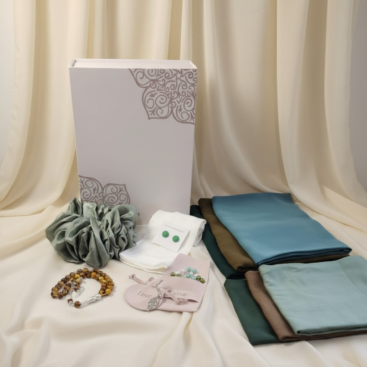 Gift Box - Matching Hijab & Undercap