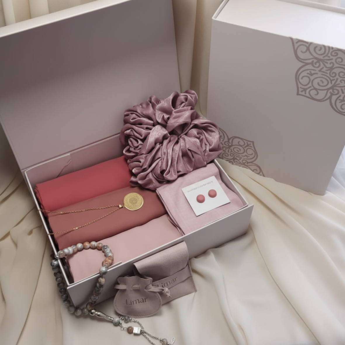 Gift Box - Premium Chiffon